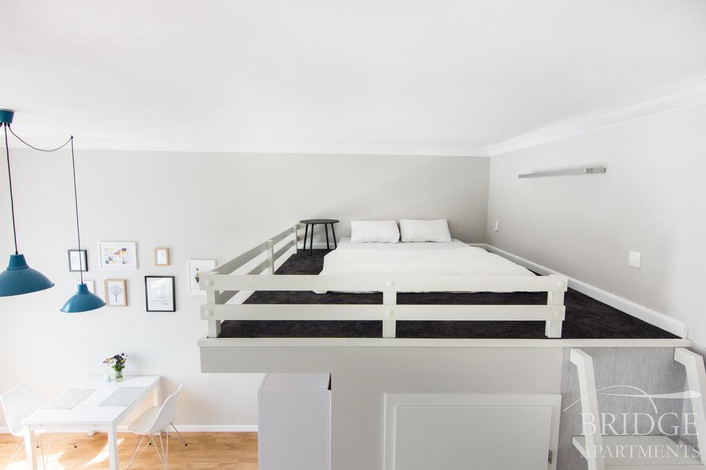 Bridge Apartment