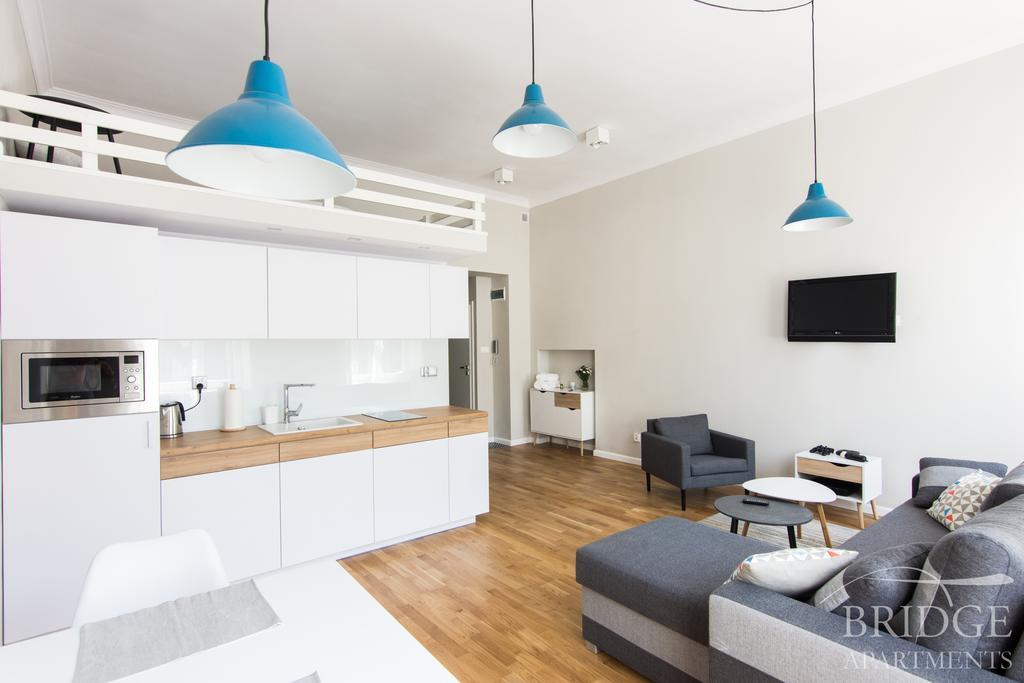 Bridge Apartment